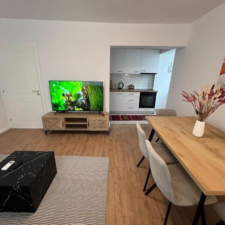 Modern Apt Near City Centre Шкодер Екстер'єр фото