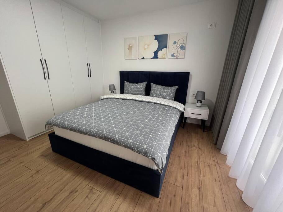 Modern Apt Near City Centre Шкодер Екстер'єр фото