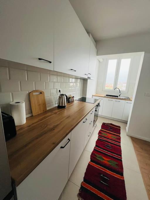 Modern Apt Near City Centre Шкодер Екстер'єр фото